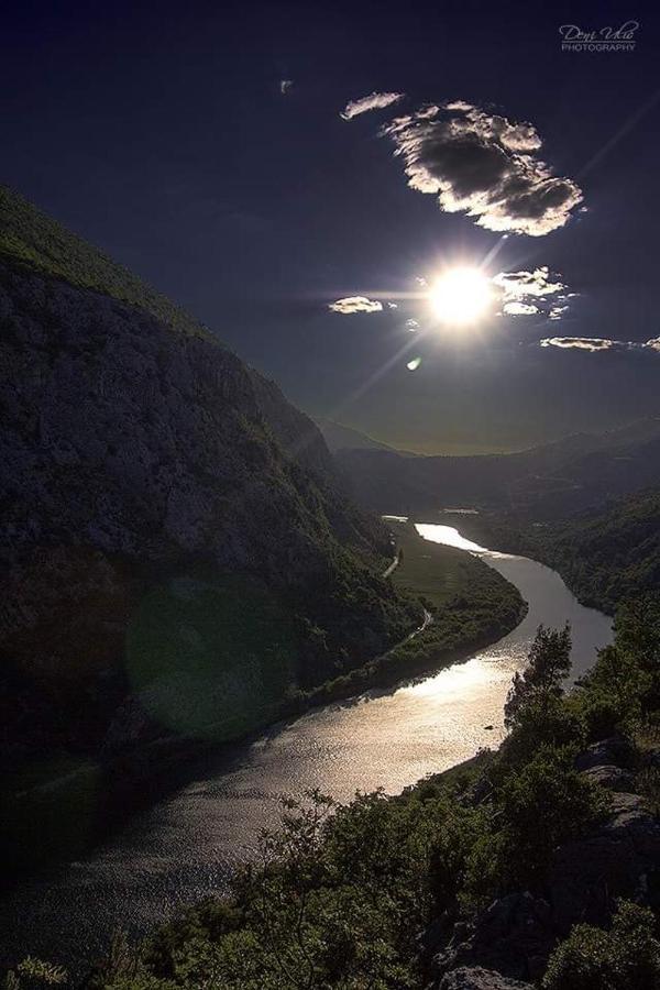 Judita Omiš Esterno foto