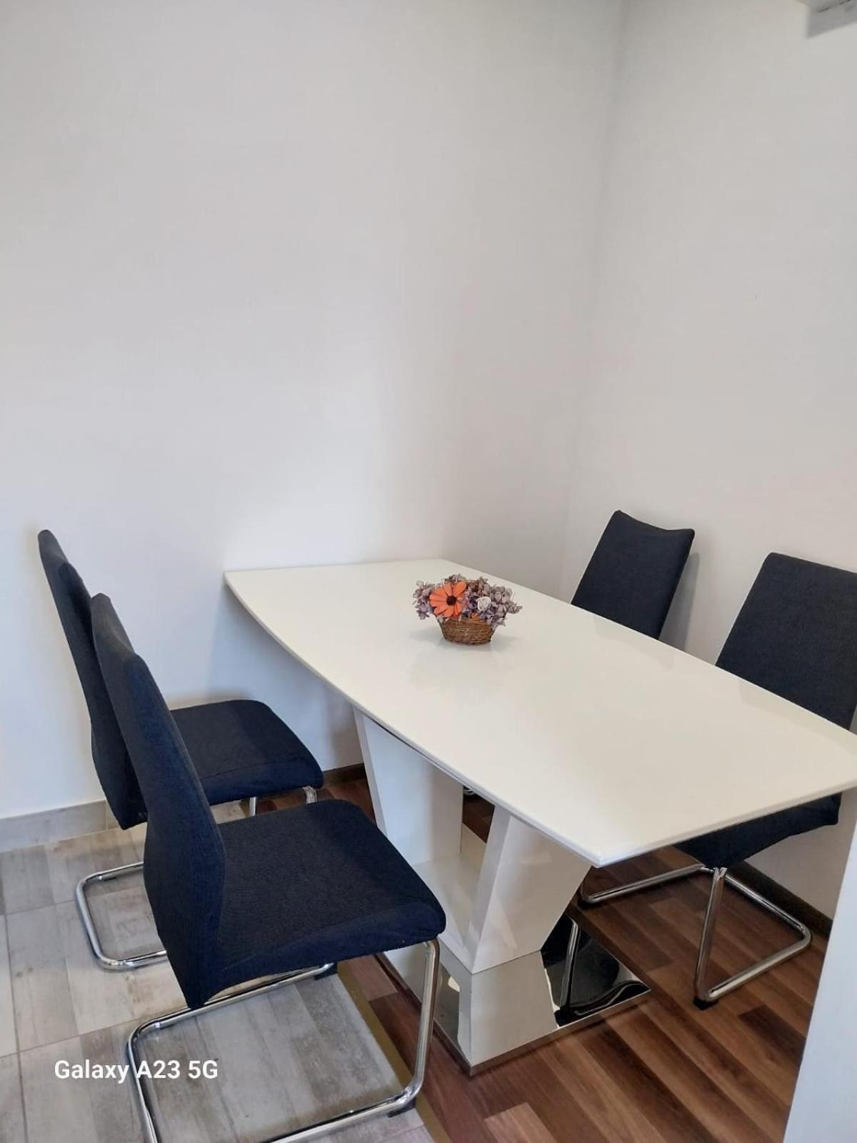 Judita Omiš Esterno foto